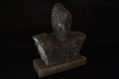 2019-Muza-55x42x16-cm